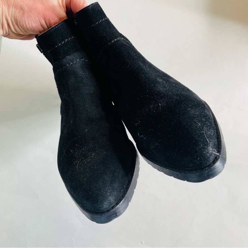 Italeau Black Suede Zipper Side Waterproof Ankle Boot 38.5 - Picture 8 of 10